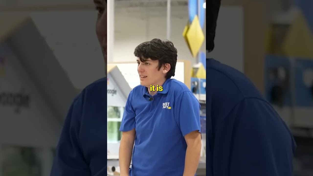 Worker Was Trying His Best Not to Break Character💀 #funny
