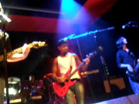 Alone - Last kish   concert fil