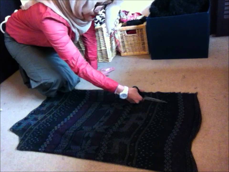 D.I.Y. How to make an oversized Top out of a Primark scarf