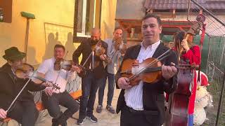 A Gáztetőn Simon Dénes - Énekel Mezei Alin