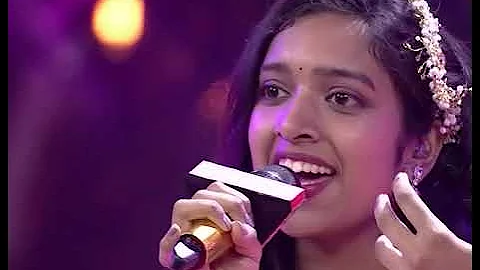 Poolane Kunukeyamantaa - Akhil & Shrutika