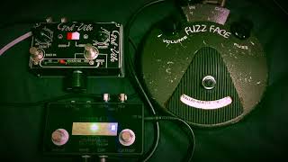 Connect [Dallas-Arbiter Fuzz Face 1968 BC183L] behind [God-Vibe