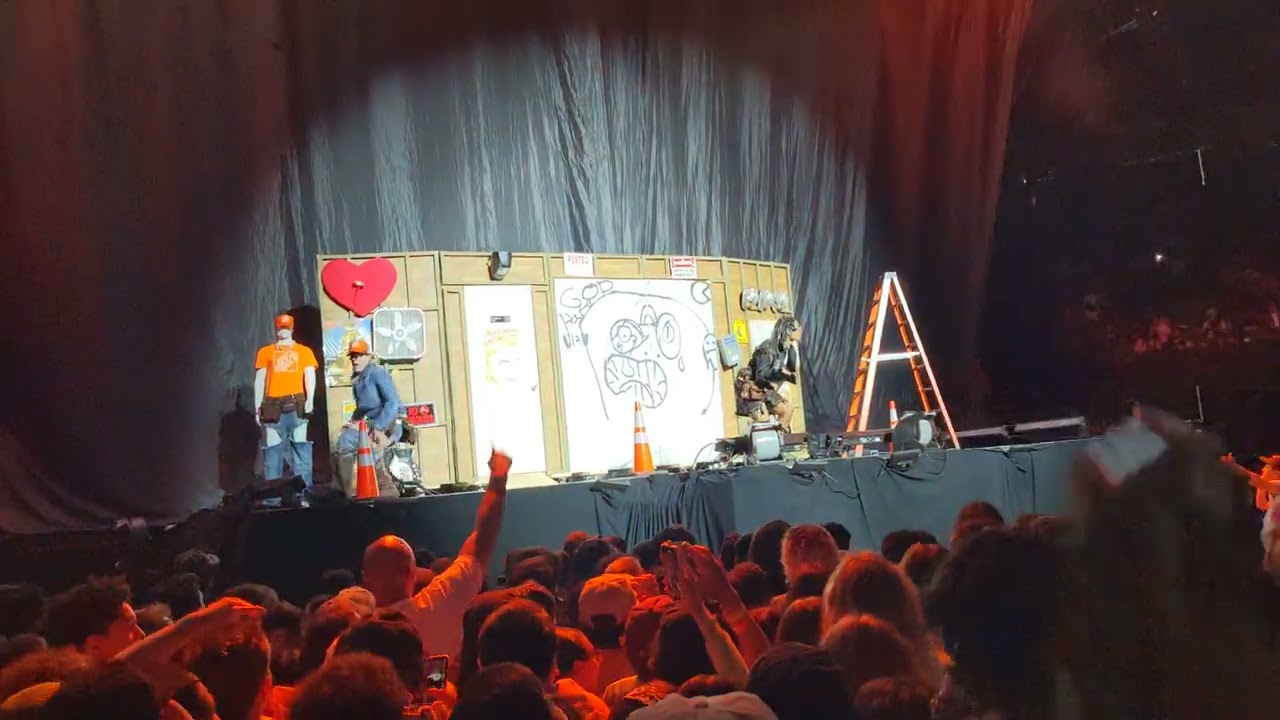 Teezo Touchdown - SUCKA! (LIVE) 4/2/2022