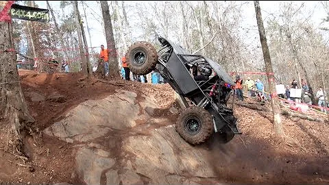 Peter Basler Destroys a Transfer Case on Los primos
