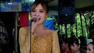 PUTRI KRISTYA (Widodari) - Cover KMB GEDRUG SRAGEN || ARS JILID 4 - Live Version