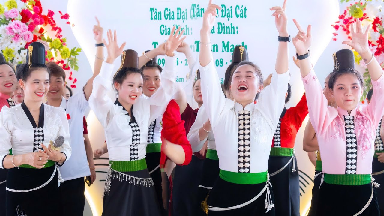 ỐI DỒI ÔI TÂN GIA MÀ CHỊ EM NHẢY CĂNG THẾ - GĐ TOẢN MẠNH -BẢN CÔNG MƯỜNG XÃ THUẬN CHÂU - TỈNH SƠN LA