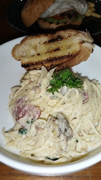 Minsan sa labas na kumakain aron wala nay hugason ba