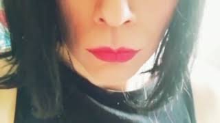 Crossdresser with big booty listening to storys about leprechauns