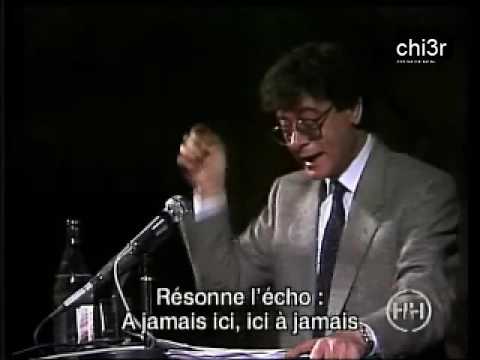 محمود درويش قصيدة انا من هنا