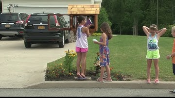 Church Helps Neighbors Through Blessing Box