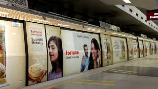 Fortune Chakki Fresh Atta Delhi Metro Train Wrap. screenshot 4