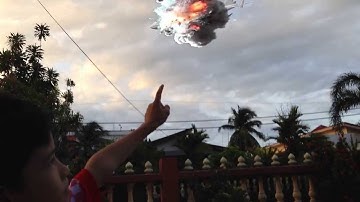 Boeing 747 Explode caught on Tape