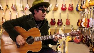 Pete Molinari at Norman&#39;s Rare Guitars