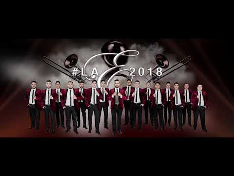 Banda La Ejecutiva - Algo Bien (Video Lyric Oficial)