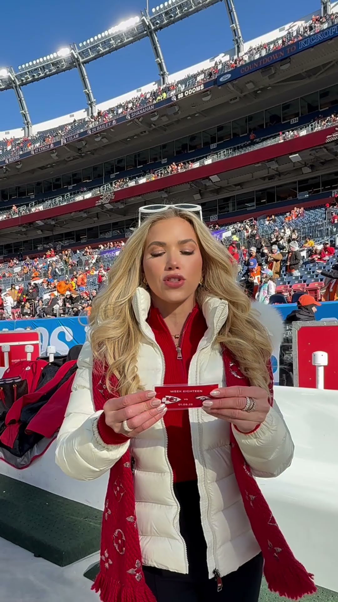 Gracie Hunt shares Bible verse, Psalm 135:13-14, at the Chiefs-Broncos game