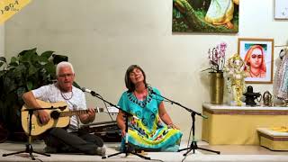 Ambe Jagadambe By Mudita Group Devi Kirtan