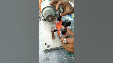 🔑 How to Make a Duplicate Key in Seconds! (Key Copy Machine Tutorial) | DIY Key Copy Guide