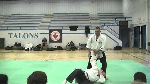 Self Defence Technique - How to escape a wrist grab with a wristlock takedown - Hiscoe Jiu-Jitsu