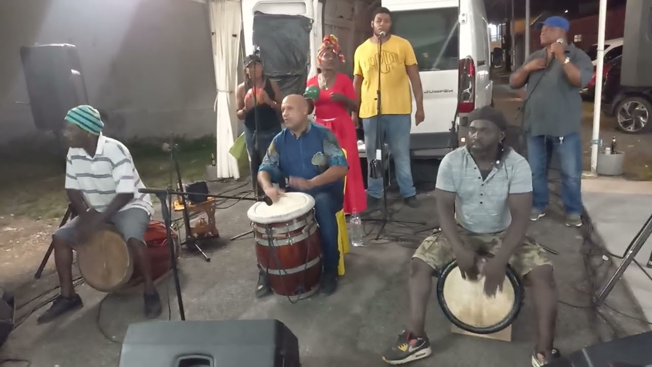 KOUTANBOU: Yvon ANZALA chantè, Ludovic Cloudius mawkè, Franck Benon é Dominik Anzala  boula. GWO KA!