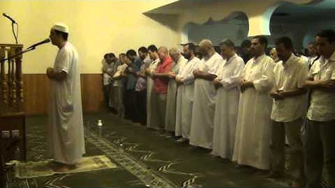 القارئ محمد سعيد اعليلش مقطع سورة غافر تراويح 2012