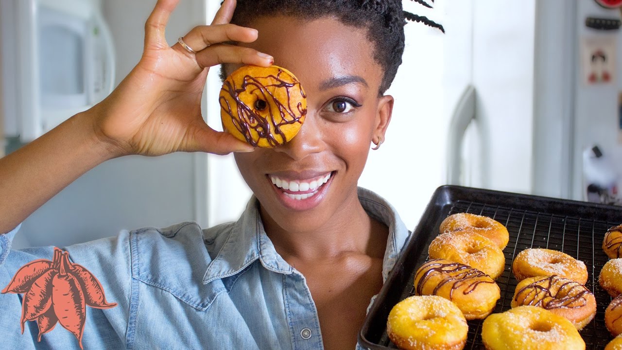 WHAT I EAT IN A DAY + Vegan Sweet Potato Donuts | Collab with FROM MY BOWL