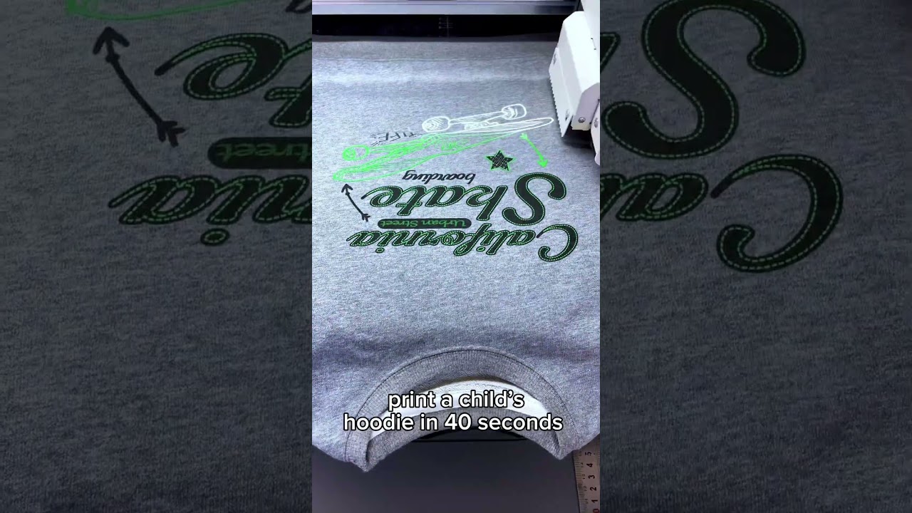 print a child’s hoodie in 4 seconds 