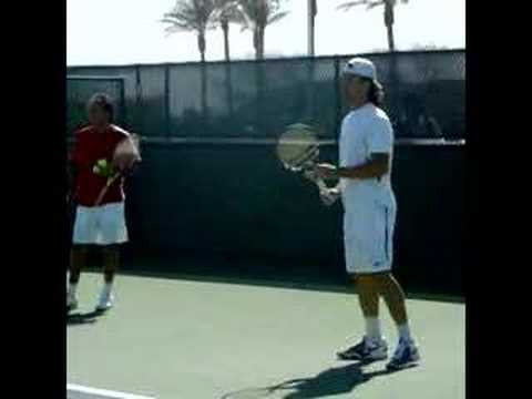 PLO 2008 - Carlos Moya practicing