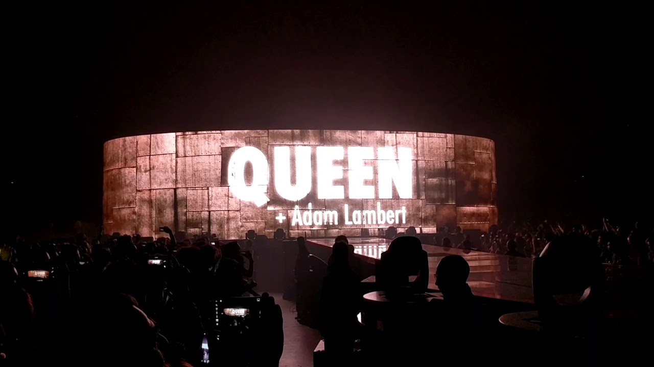 Queen + Adam Lambert - Intro live in Bologna 2017
