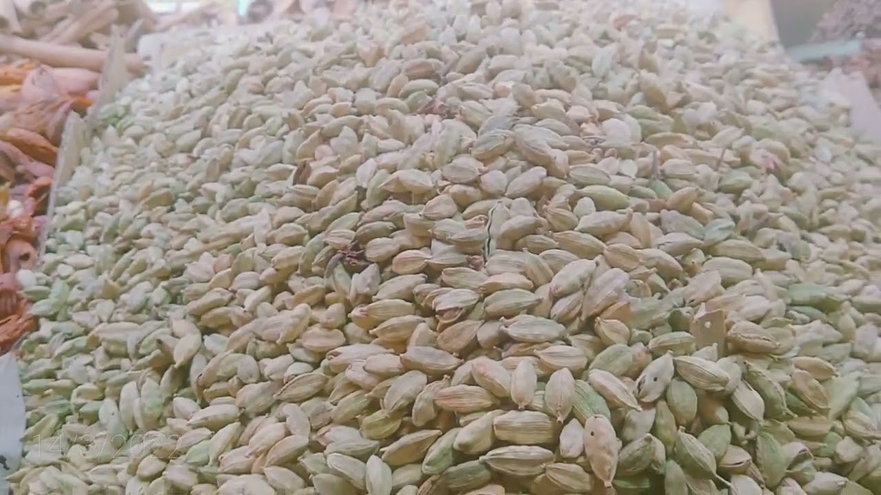 spaice and dry fruits shop in Hubli mg market