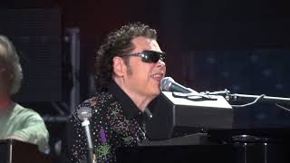 Theres No Gettin Over Me - Ronnie Milsap - CMA Music Festival - 2012