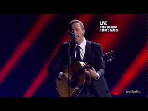 Chris Martin 121212 The Concert For Sandy Relief (HD)
