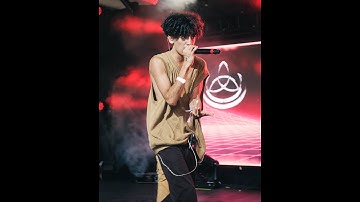 ericdoa - nightstand (extended snippet)