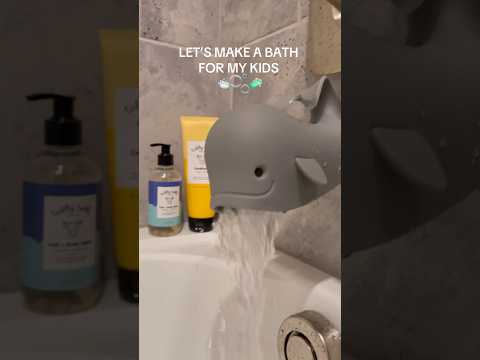 Do Your Kids Love Bath Time As Much As Mine Momlife Bathtime Momof3 