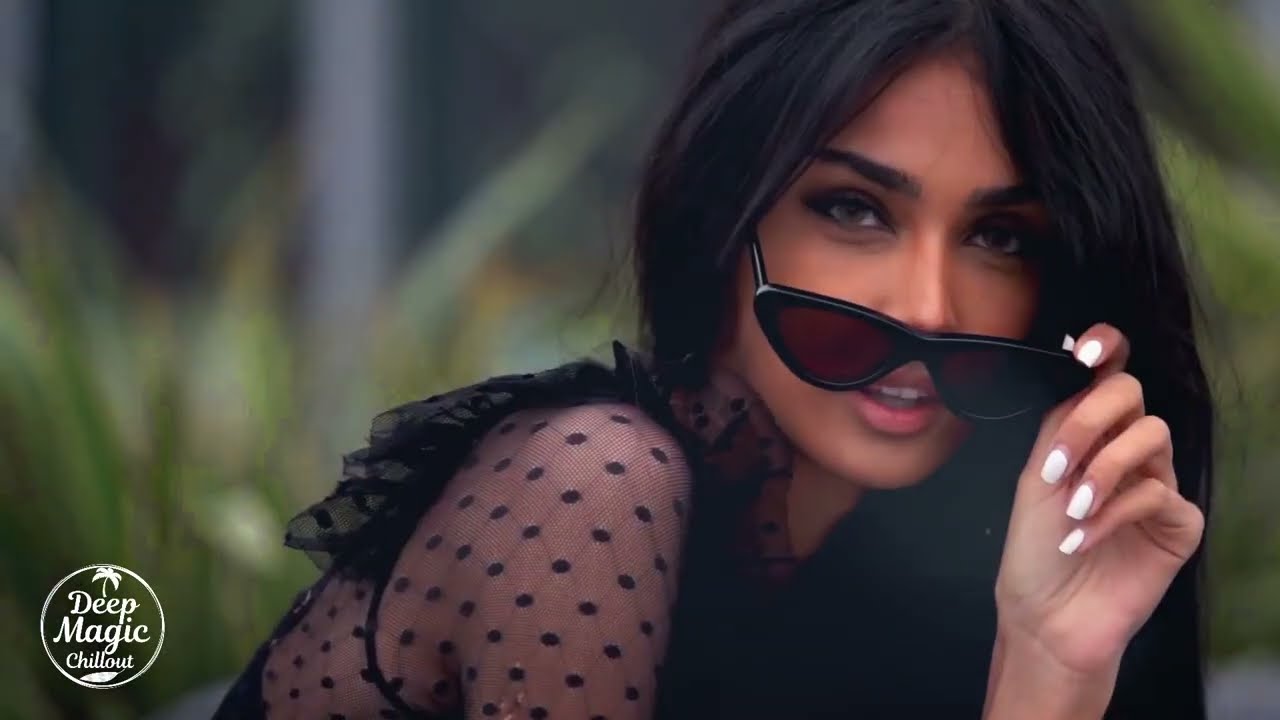 Obejrzyj ADIK - Move On (Original Mix) Video Edit w YouTube Obejrzyj ADIK - Move On (Original Mix) Video Edit w YouTube