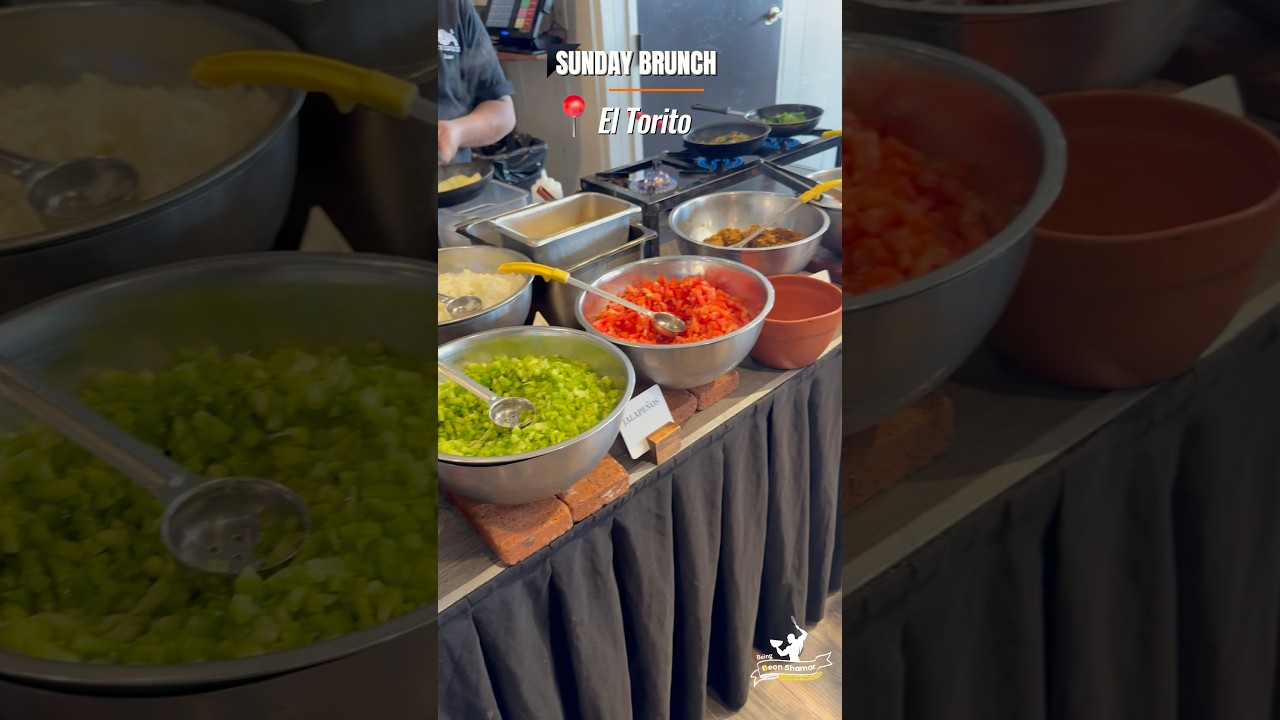 In them streets brunching on Sunday Funday!  