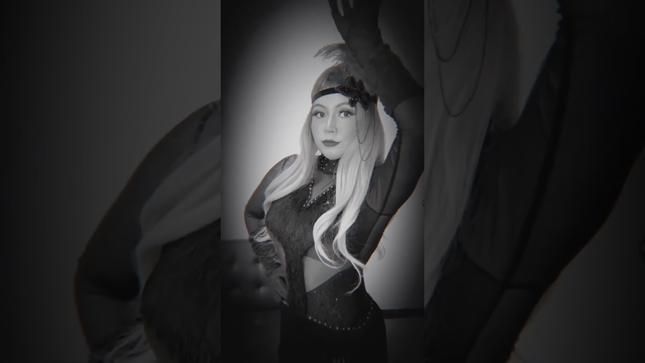 1920’s flapper style 🍷