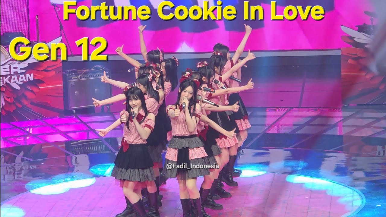JKT48 - Gen 12 - Fortune Cookie In Love - Konser Kemerdekaan 2025 - YouTube