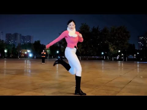 Video 鬼步舞《爱情幻觉把我我心撕裂 》优美歌词入心，跳的真好看 - youtube