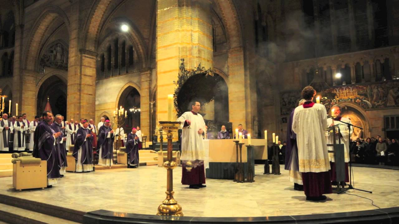 2013 Dankviering Paus Benedictus 16 in Kathedraal Haarlem - YouTube
