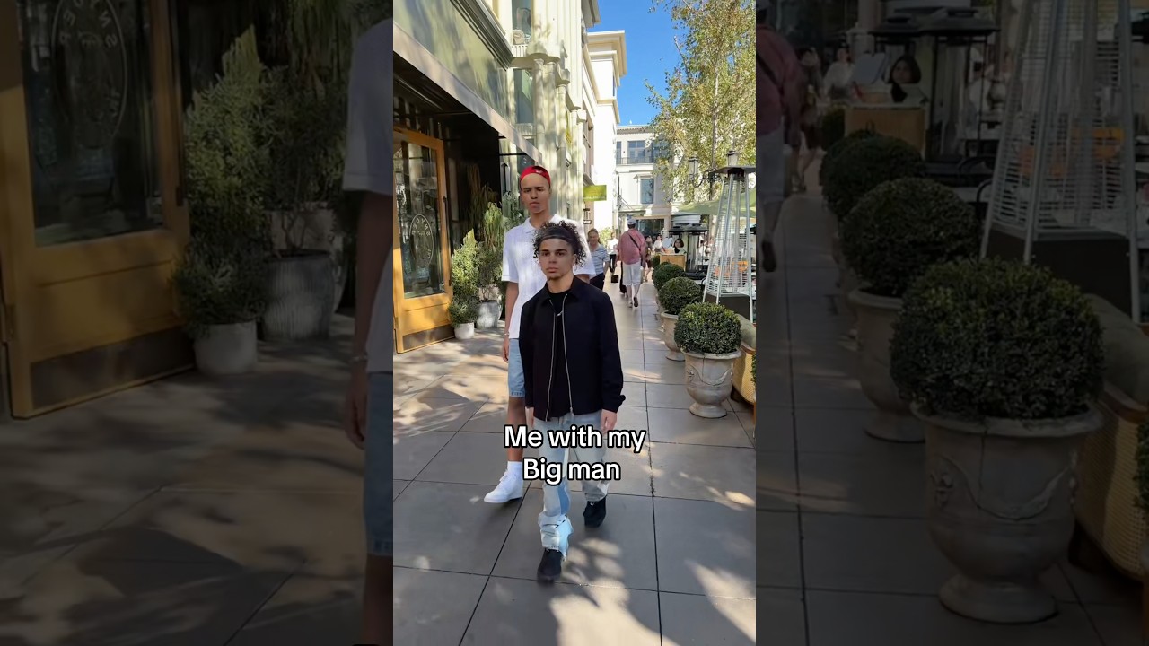 AYYY #shorts #xiomar #funny