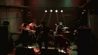 青森のモッズイベント「Council Meeting」2周年パーティでのライヴです。