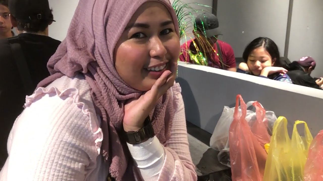 Sungkey Iftar Extravaganza @ Padang Merdeka 🌟 Raw Life in 4K