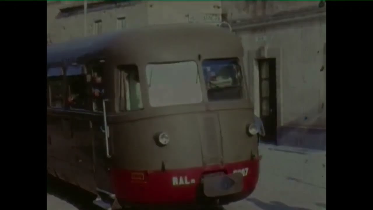 Ferrovia scartamento ridotto (FS) Sicilia anni 60. @ Lidia.c.