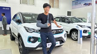 Finally Car Booking Bhayo