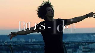 Video thumbnail of "Riles - I do It - Lyrics"