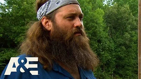 Country Buck$: Willie Robertson Learns About Cloning (Season 1, Episode 7) | A&E