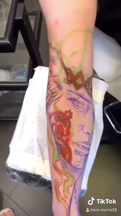 Amazing artist Ivano Natale @ivanonataletats  @thygallerystudios in Naples Italy! Trust the process!