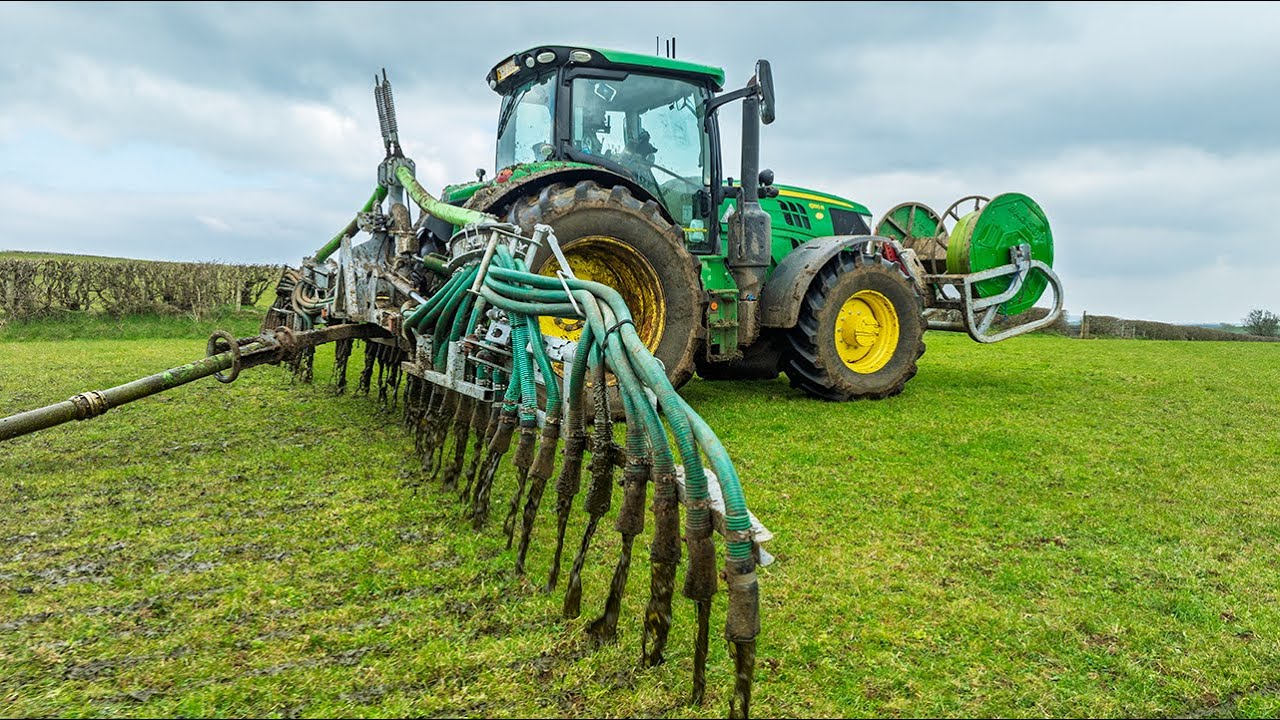 Slurry in Action! 🚜 Jamison Farms' 6155R & the Agquip 12m Dribble Bar 🌾💦