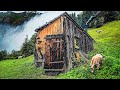 Caught in a storm  finding abandoned offgrid cabin for shelter  wild mountain goats