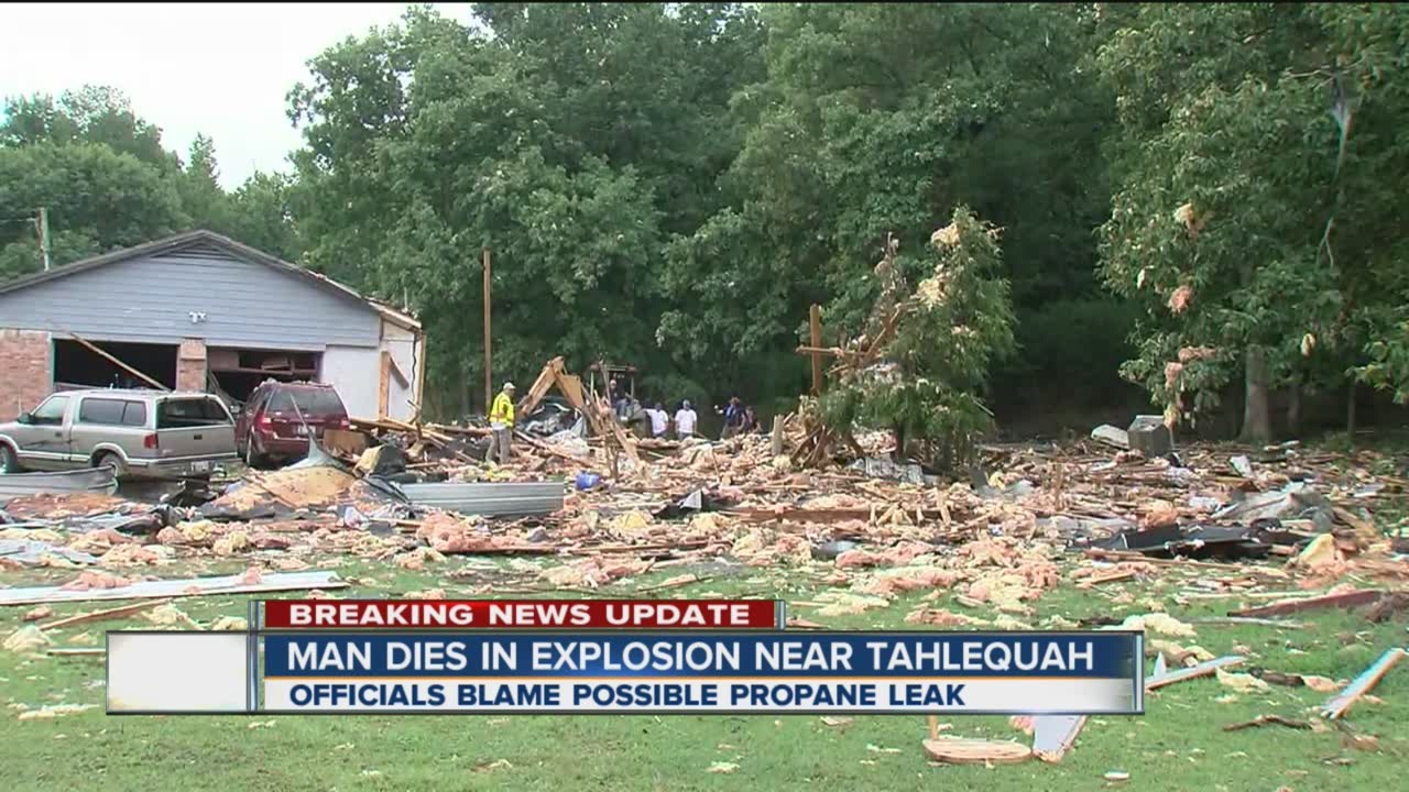 Man dies inside home from possible gas explosion - YouTube